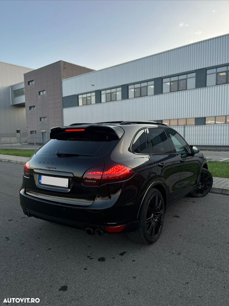 Porsche Cayenne 3.0TD TipTronic - 6