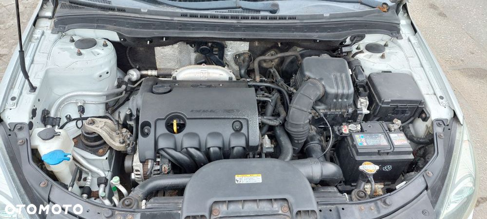 Hyundai i30 1.4 Base - 11