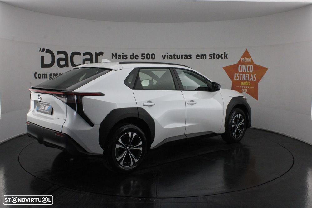 Toyota bZ4X 71,4 kWh Exclusive - 8