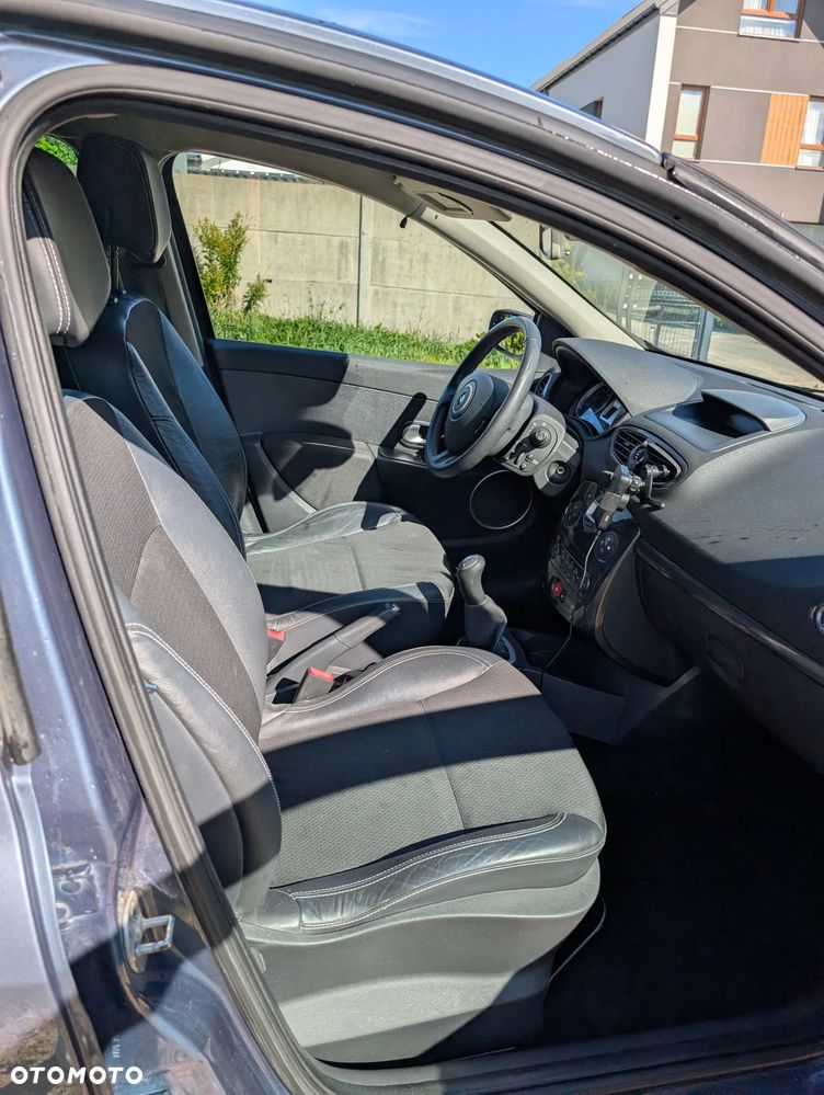 Renault Clio 1.5 dCi Extreme - 28