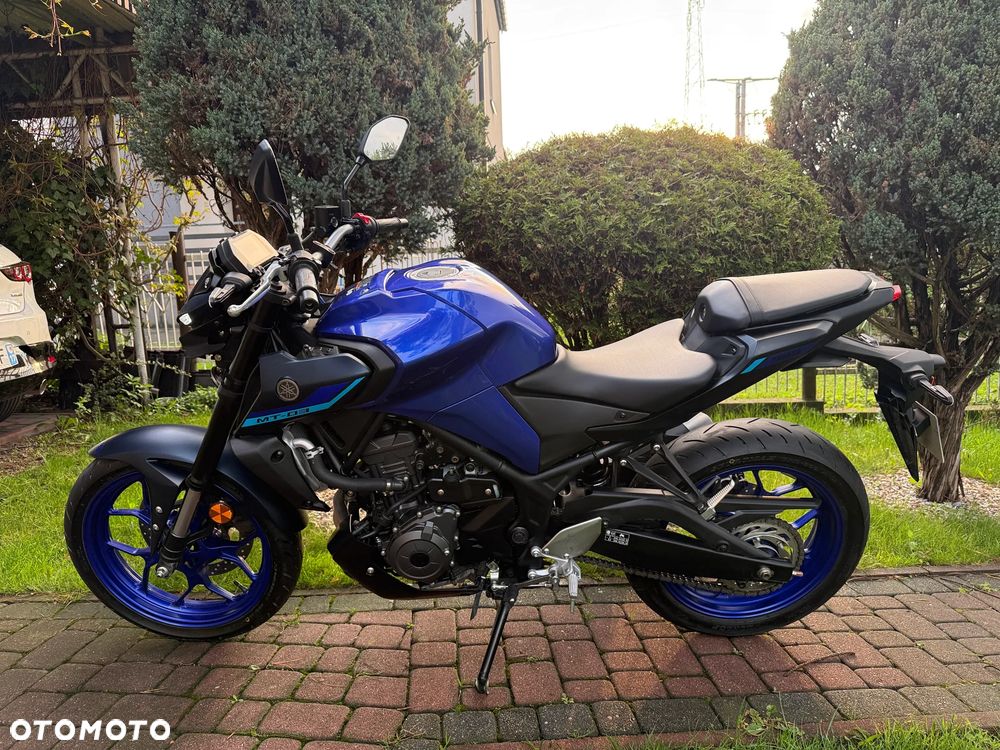 Yamaha MT - 3