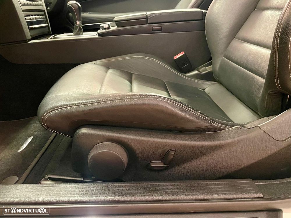 Mercedes-Benz E 200 CGi Elegance BlueEfficiency - 28