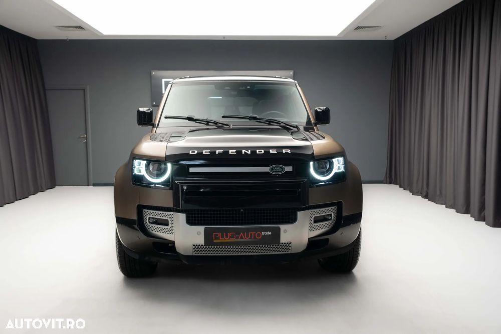 Land Rover Defender - 2