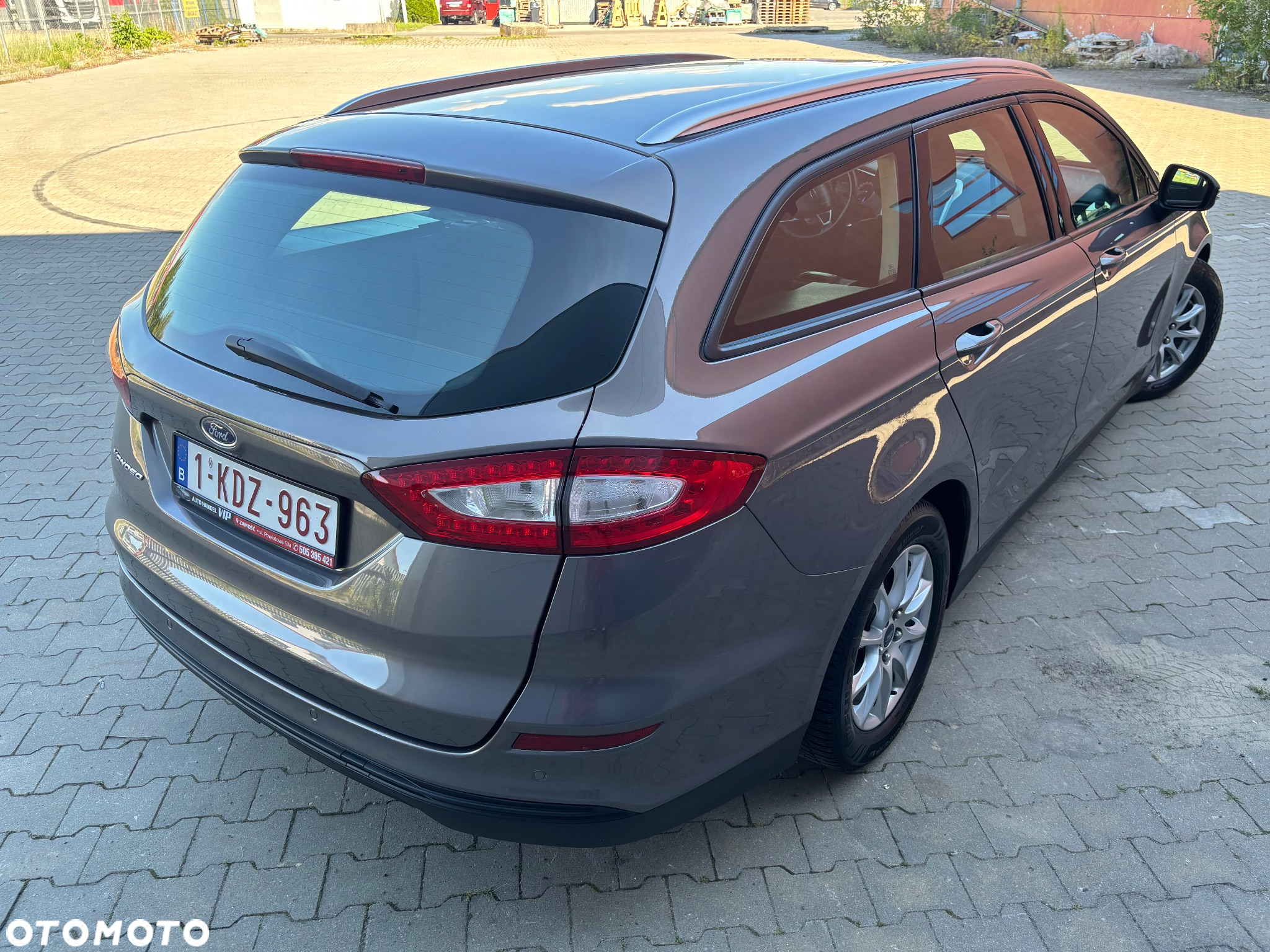 Ford Mondeo 1.6 TDCi Ambiente Plus - 2