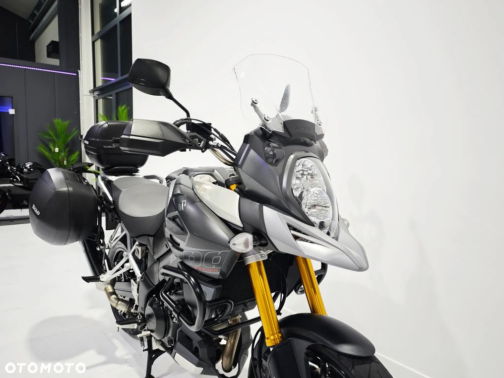 Suzuki V-STROM - 7
