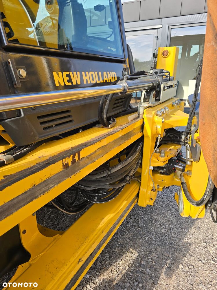 New Holland - 15