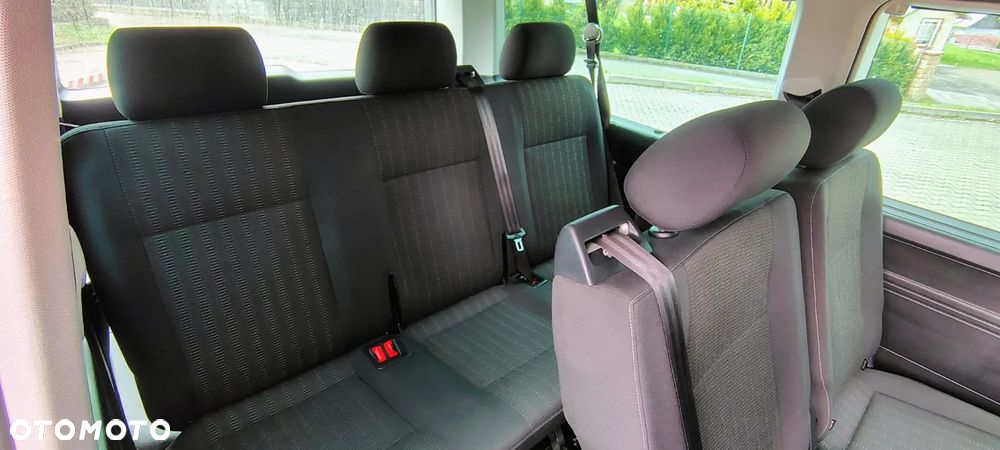 Volkswagen Caravelle 2.0 TDI L2 Highline DSG - 11