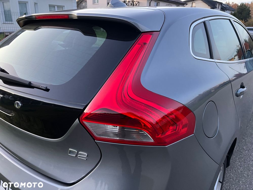 Volvo V40 D2 Momentum - 20