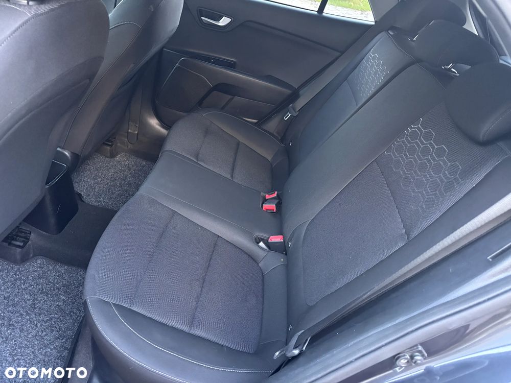 Kia Rio 1.0 T-GDI 100 Spirit - 11