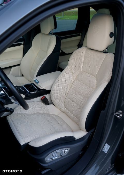 Porsche Cayenne S Diesel - 7