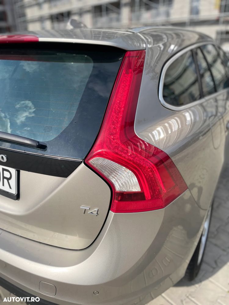 Volvo V60 - 20