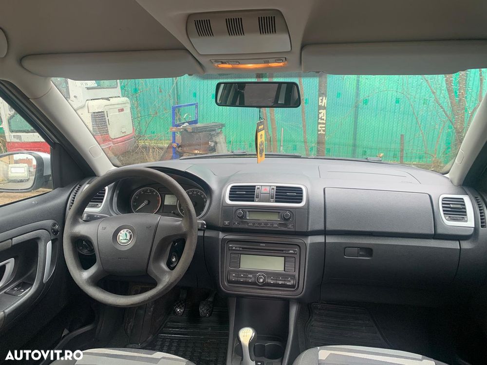 Skoda Roomster 1.2 Comfort - 4