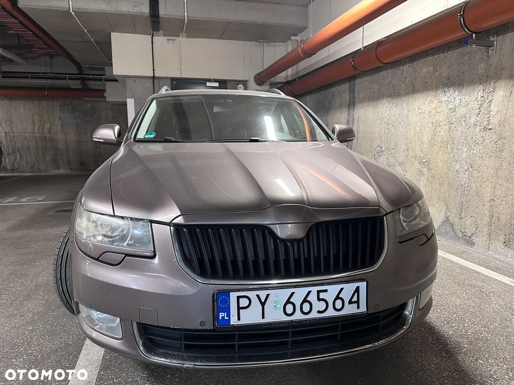 Skoda Superb 3.6 FSI 4x4 Elegance DSG - 10