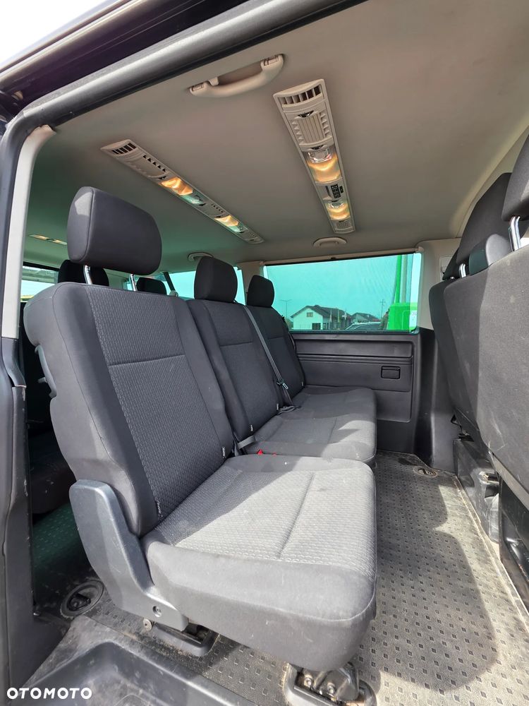 Volkswagen Caravelle 2.0 TDI L2 Comfortline DSG - 12