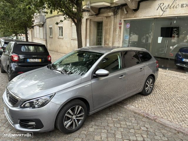 Peugeot 308 SW 1.5 BlueHDi Style EAT8 - 28