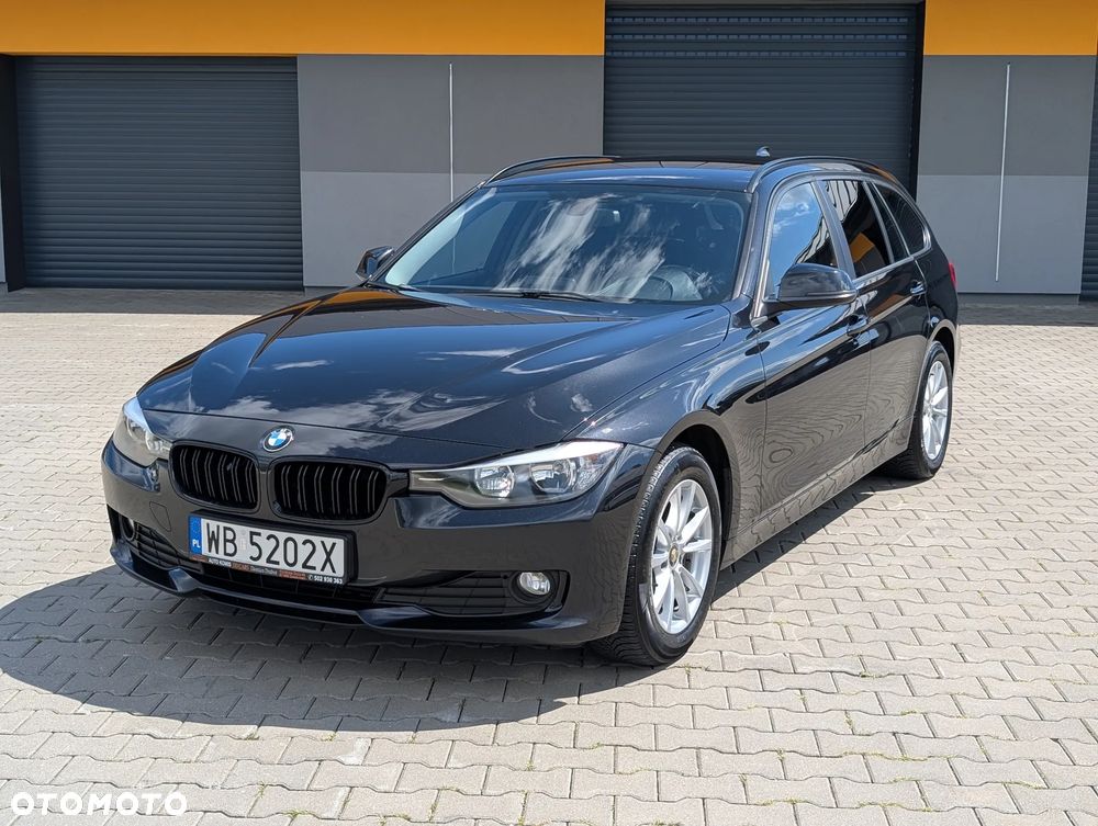 BMW Seria 3 318d Edition Luxury Line Purity - 8