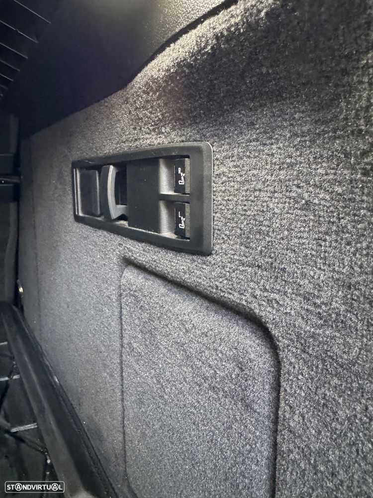 BMW iX xDrive 50 Pack Desportivo - 37