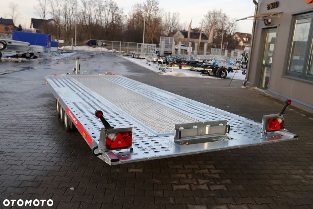 TEMARED /MARTZ CARKEEPER 5820/3 3,5T 580x207cm, Uchylna hydraulicznie , Wypełnienie sklejka+blachy alu, 3 osie, DMC 3500kg ,koła 10 - 4