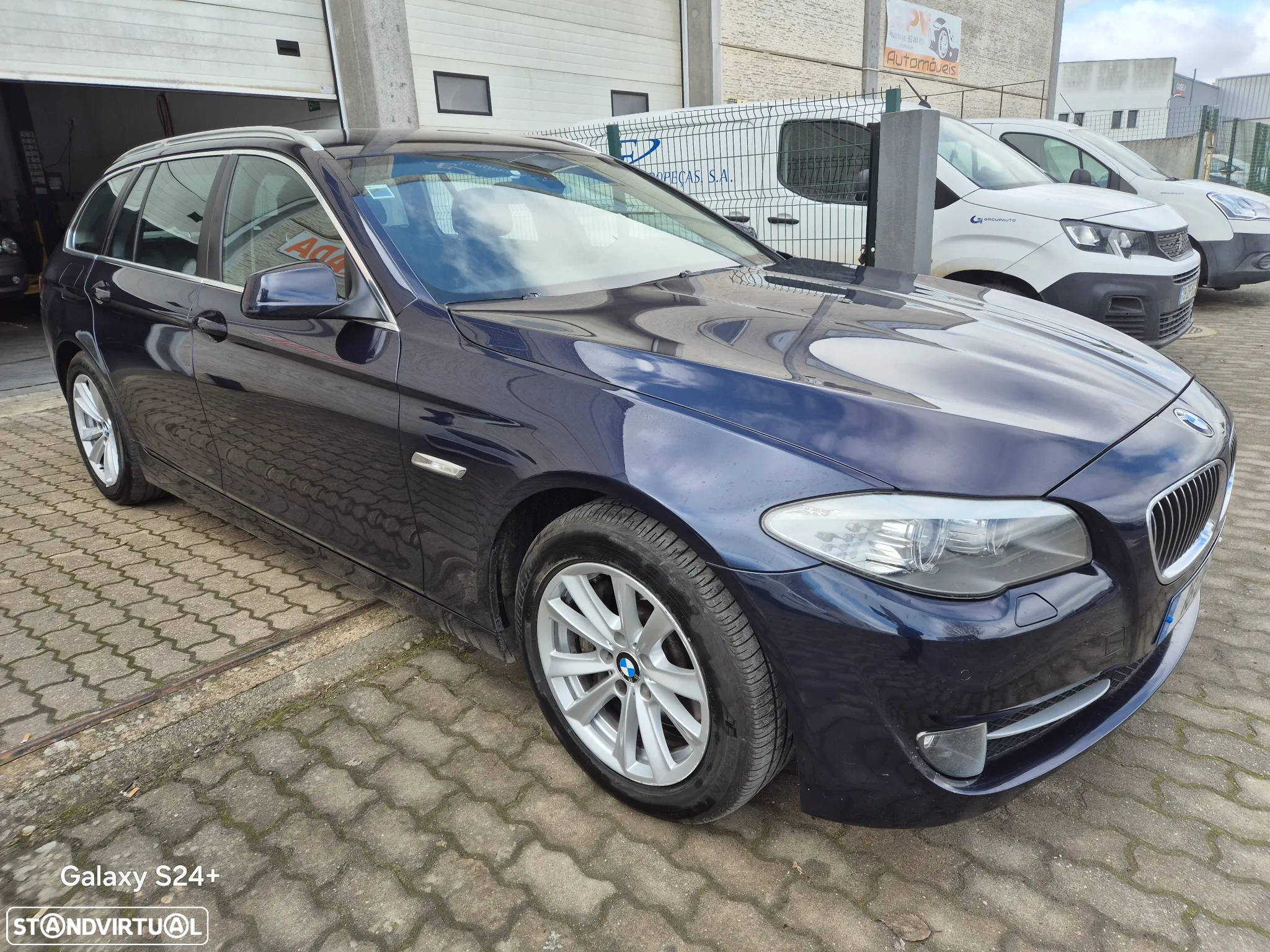 BMW 525 d Line Luxury - 3