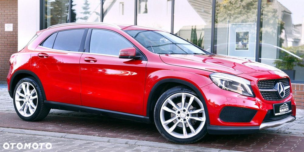 Mercedes-Benz GLA 180 7G-DCT Style - 5