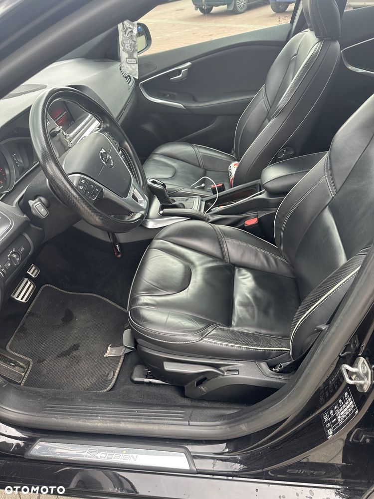 Volvo V40 T3 Drive-E R-Design Momentum - 14