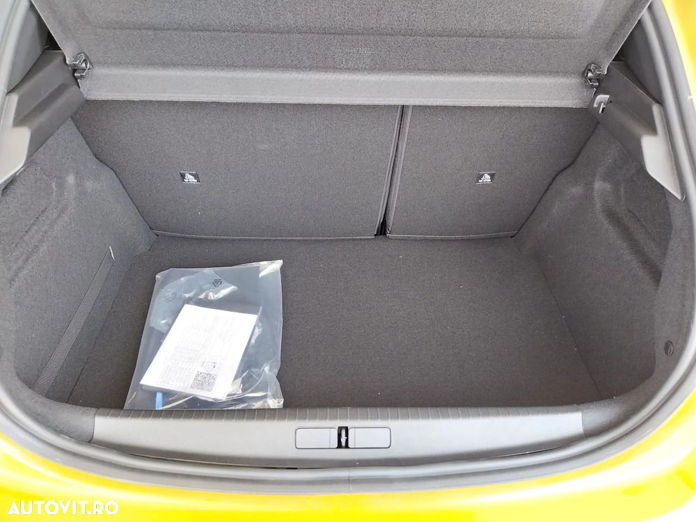 Peugeot 208 1.2 L PureTech STT Allure - 5