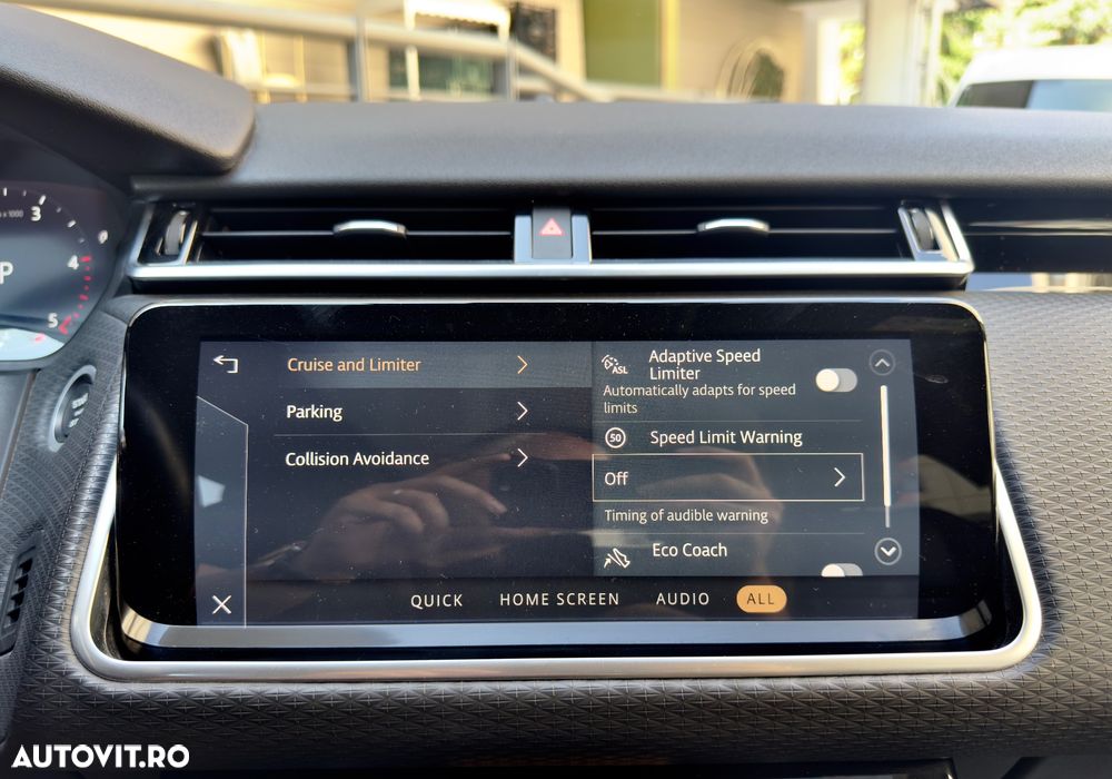 Land Rover Range Rover Velar 2.0 D200 MHEV Dynamic SE - 25