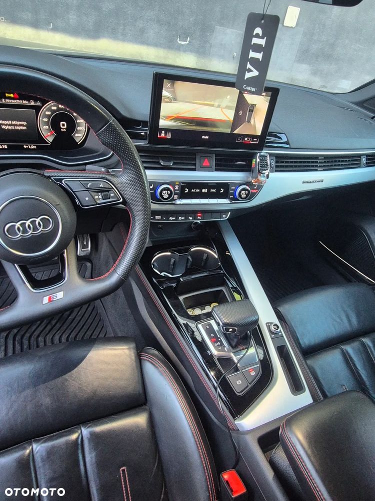 Audi A4 Avant 45 TFSI quattro S tronic advanced - 8