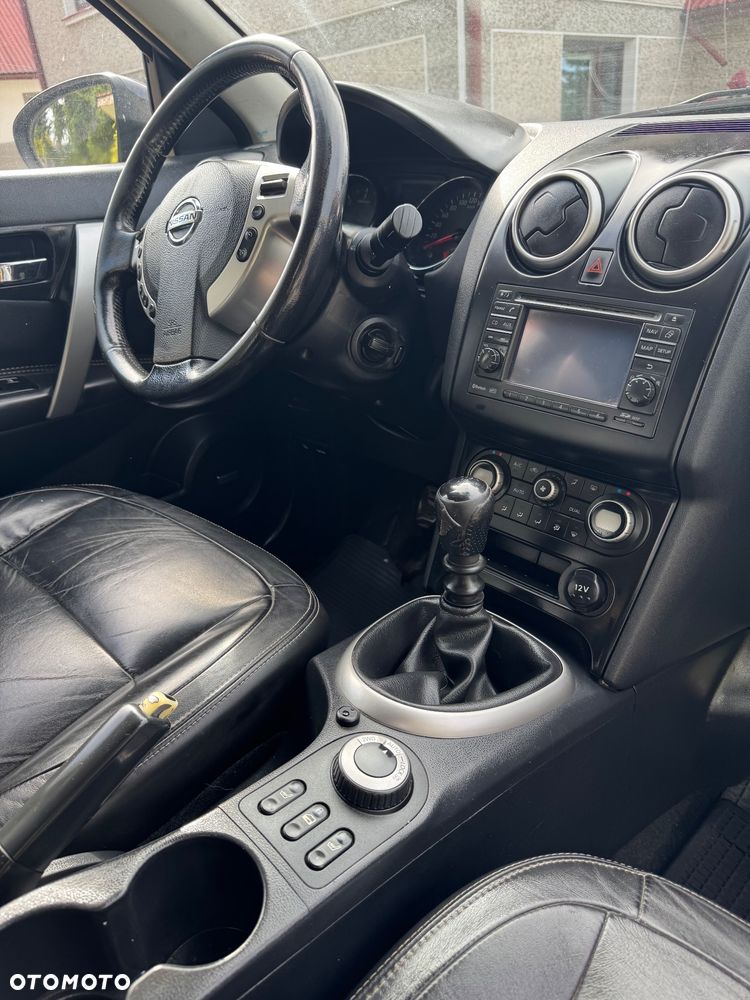 Nissan Qashqai 2.0 dCi 4x4 Tekna - 14
