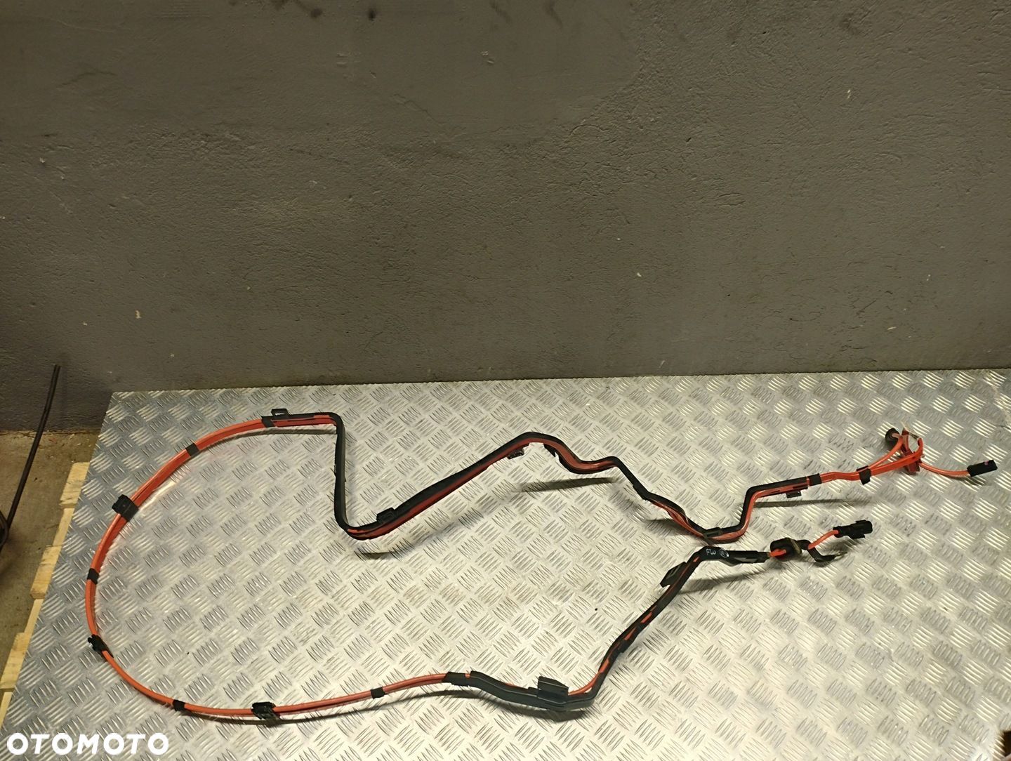 BMW F20 F21 F22 F23 KABEL PLUSOWY AKUMULATORA 9348760 9348761 - 1