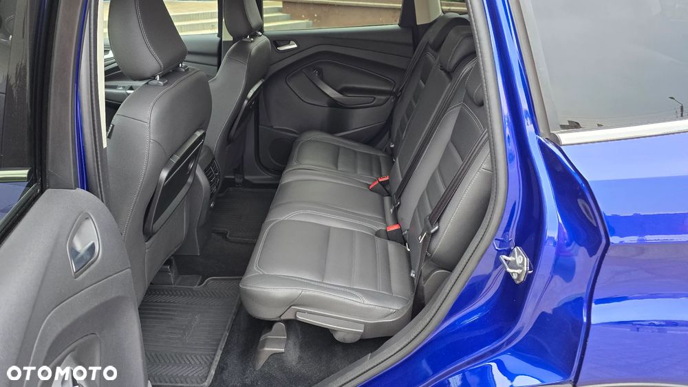 Ford Kuga - 25