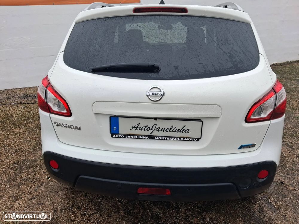 Nissan Qashqai - 10