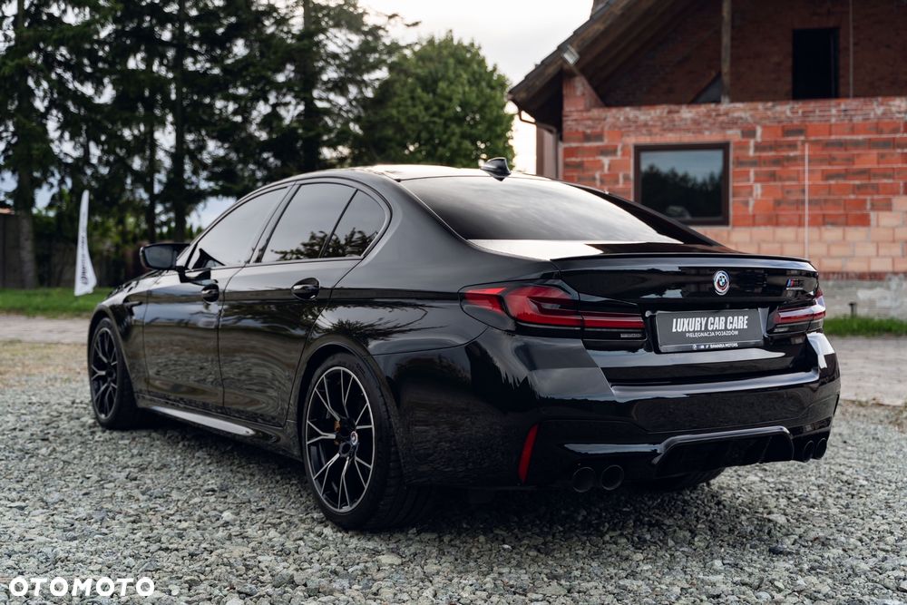 BMW M5 Competition - 4