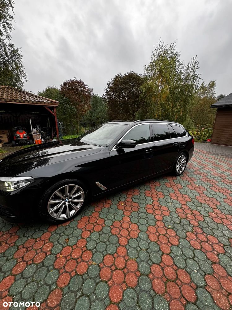 BMW Seria 5 520d Luxury Line - 4