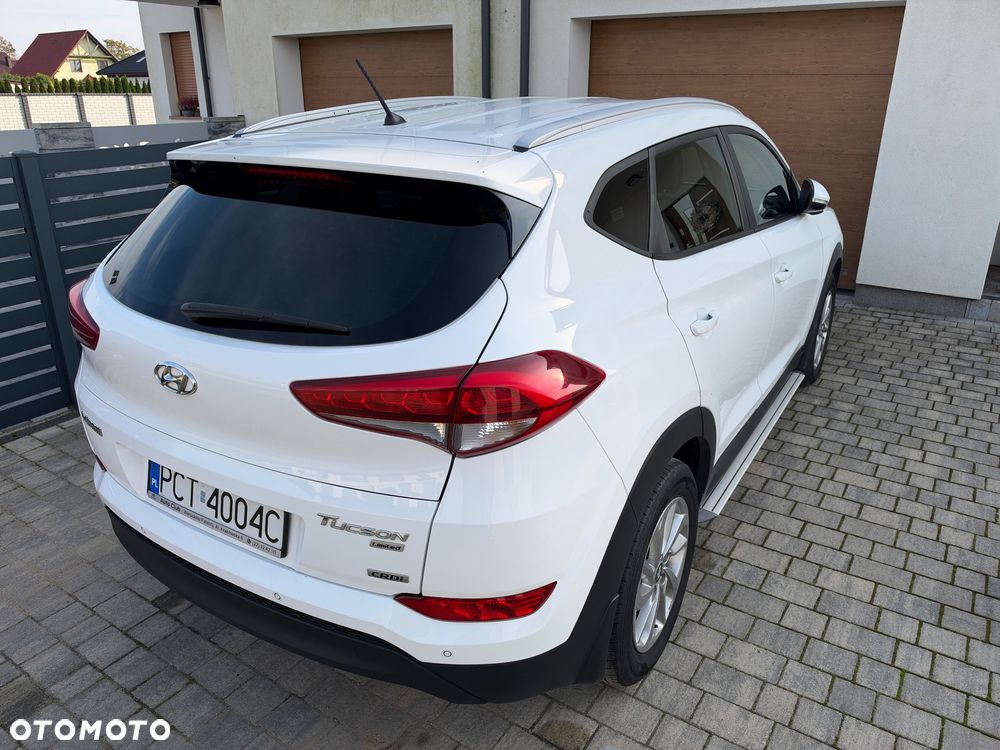Hyundai Tucson 1.7 CRDI BlueDrive Comfort 2WD - 5