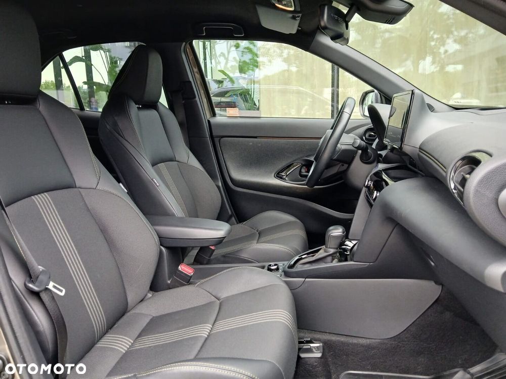 Toyota Yaris Cross Hybrid 1.5 Adventure 4x4 - 25