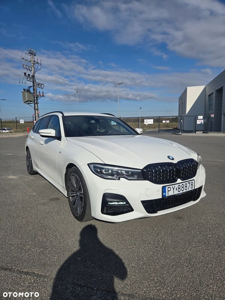 BMW Seria 3 318d M Sport Shadow - 2