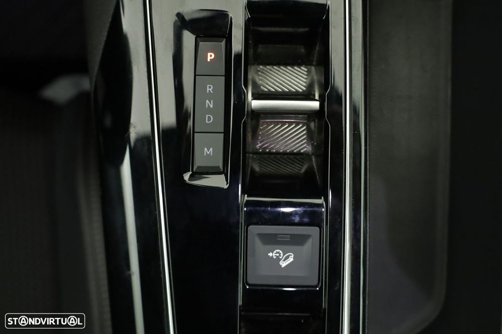 Peugeot 3008 1.2 PureTech GT EAT8 - 14