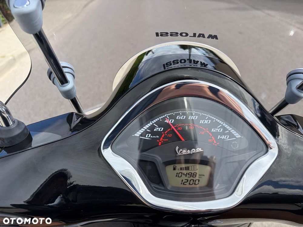 Vespa GTS - 15