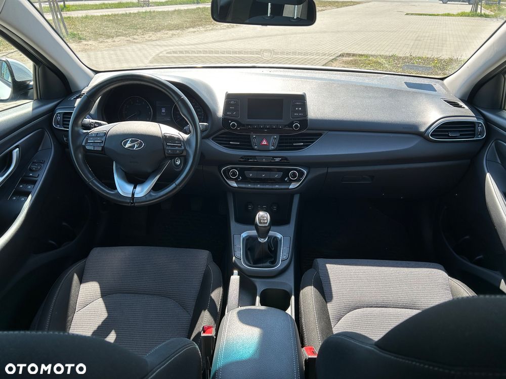 Hyundai i30 1.4 Classic + - 6