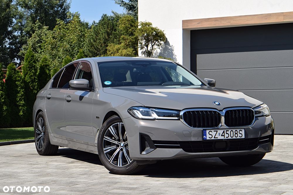 BMW Seria 5 530e Luxury Line sport - 2