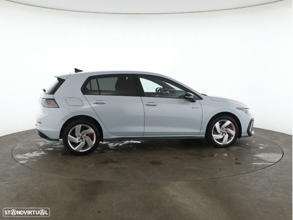 VW Golf 1.5 TSI e-Hybrid GTE DSG - 6