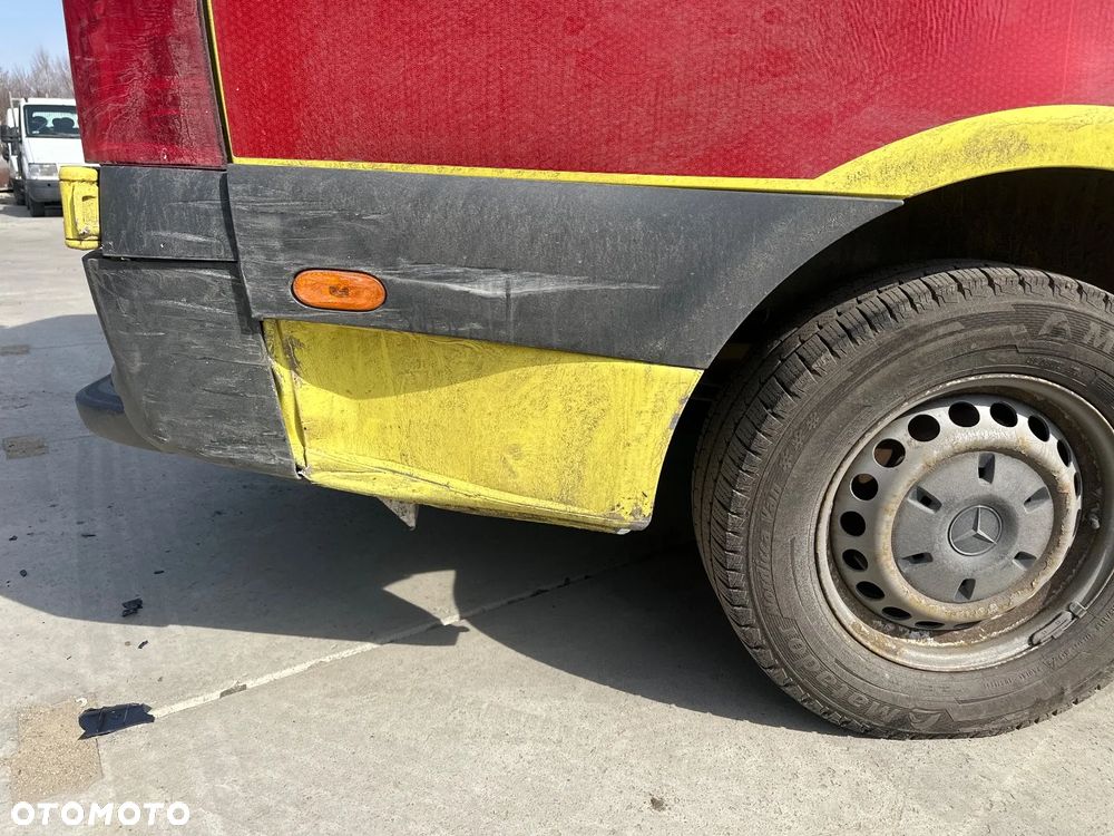 Mercedes-Benz SPRINTER - 15