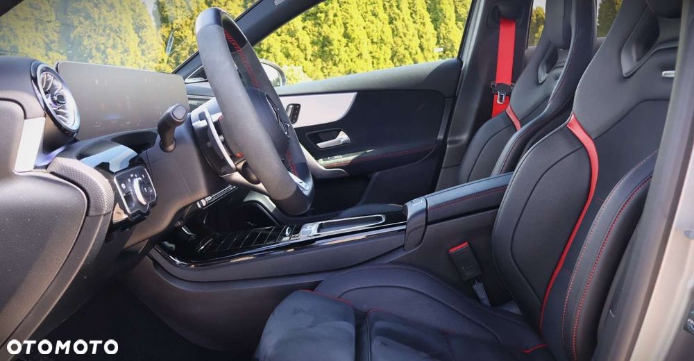 Mercedes-Benz Klasa A 45 S AMG 4-Matic 8G-DCT - 16