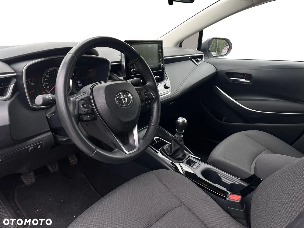 Toyota Corolla 1.5 Comfort - 11