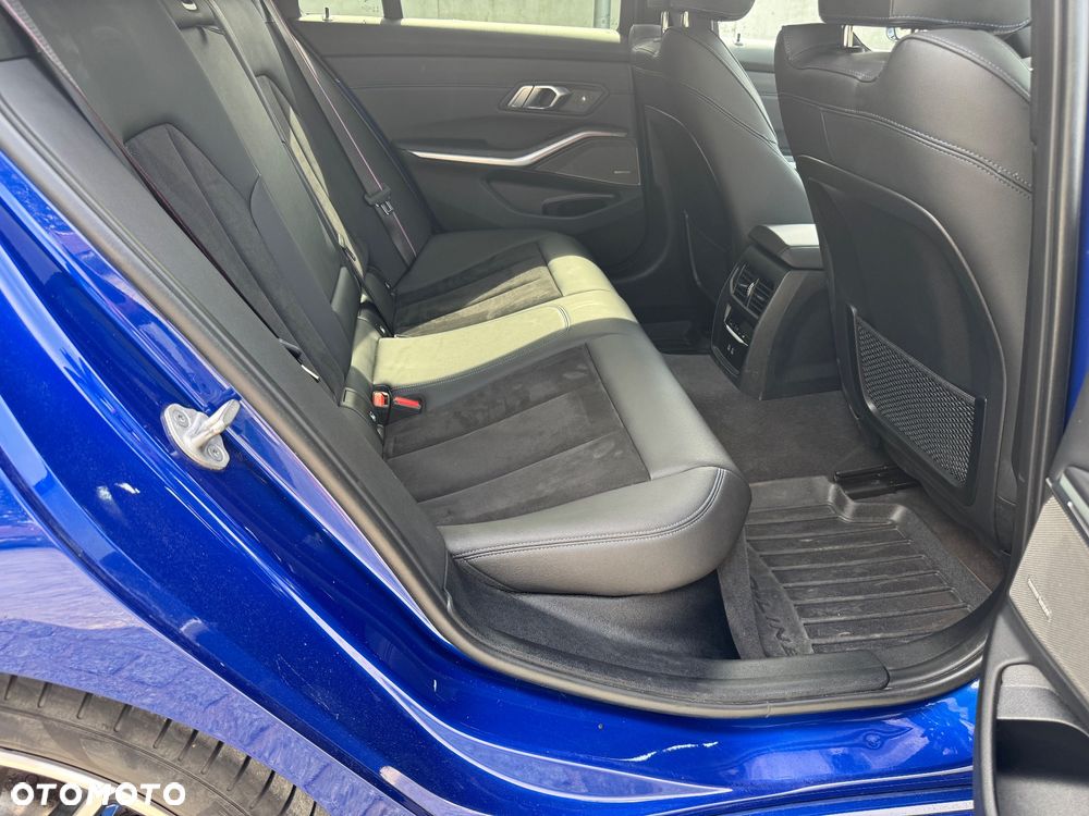 BMW Seria 3 - 21