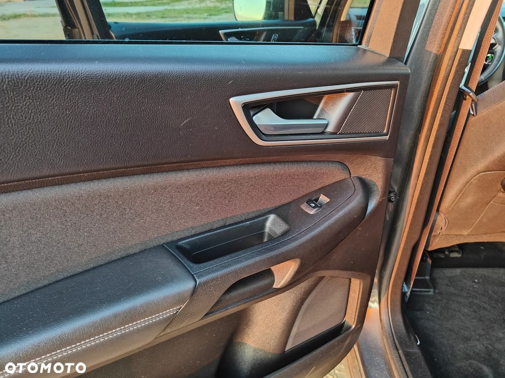 Ford Galaxy 2.0 TDCi Titanium - 24