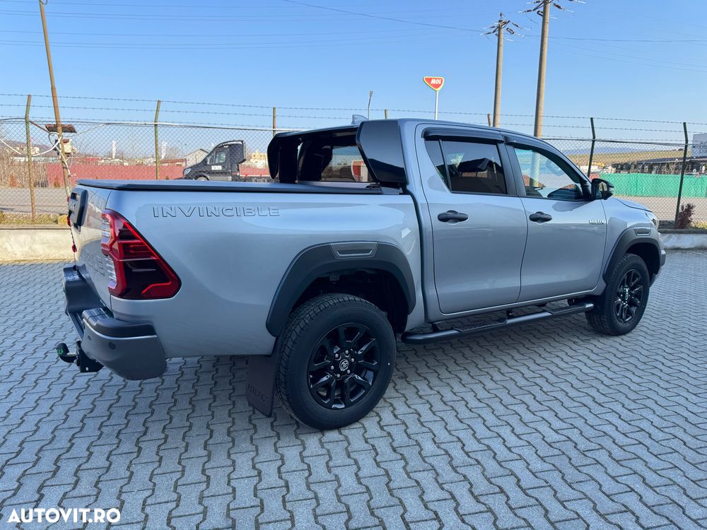 Toyota Hilux 4x4 Double Cab MHEV Autm. Invincible - 28