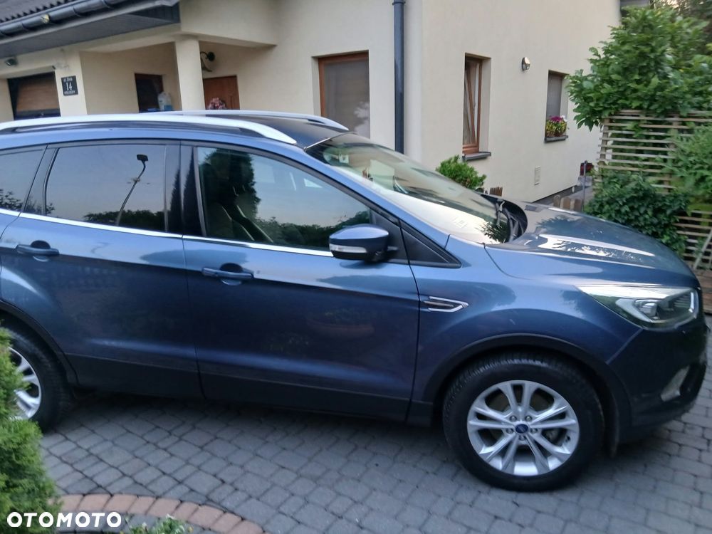 Ford Kuga - 8