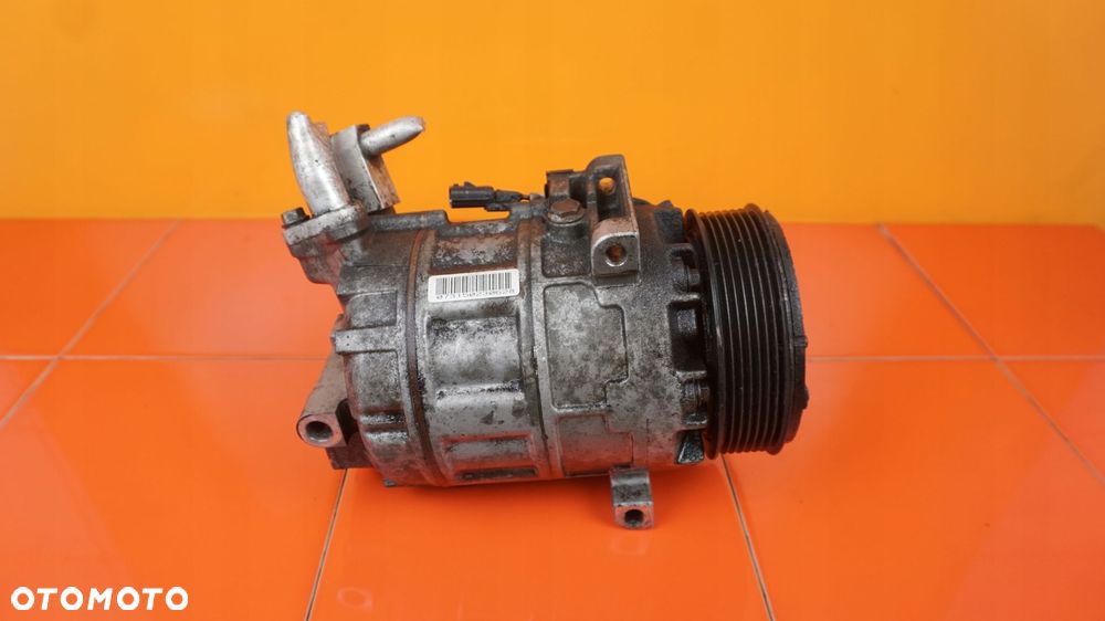 TRAFIC VIVARO PRIMASTAR 2.0 DCI 10r 114KM M9R782 sprezarka klimatyzacji - 3